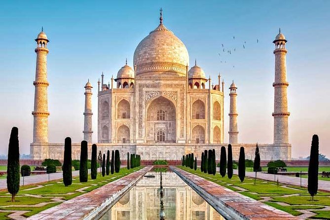 2-Day Tour to The Taj Mahal, Agra from Mumbai with Both Side Commercial Flights - Is $671 a fair price?
