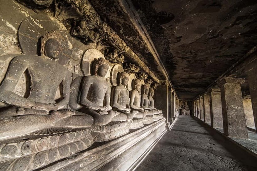 Ajanta & Ellora : Day Tour from Mumbai with Flight Tickets - Guides, drivers, and group size