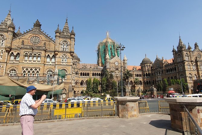 Best Mumbai Group Sightseeing Tour - A quick route through Mumbai’s changing character
