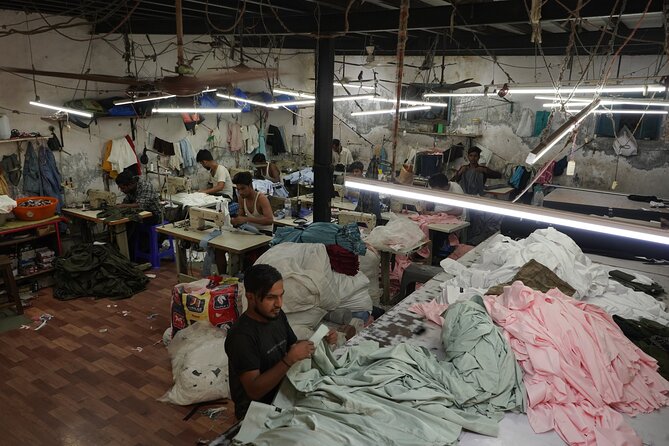 Best Mumbai Private Dhobi Ghat Laundry & Slum Tour with Pickup - Pickup, timing, and what the $43.60 price covers