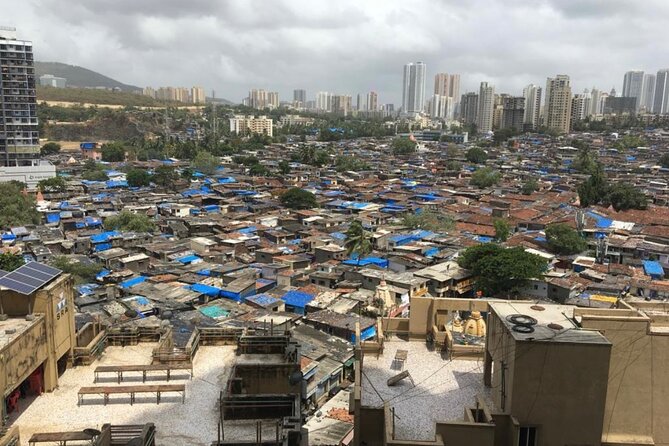 Best of Dharavi Slum with Market Tour - Local people and the many sides of Mahim