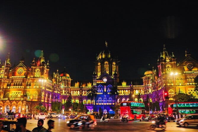 Bollywood Sightseeing and Celebrity Homes Tour by Private Car - What the Guides Add