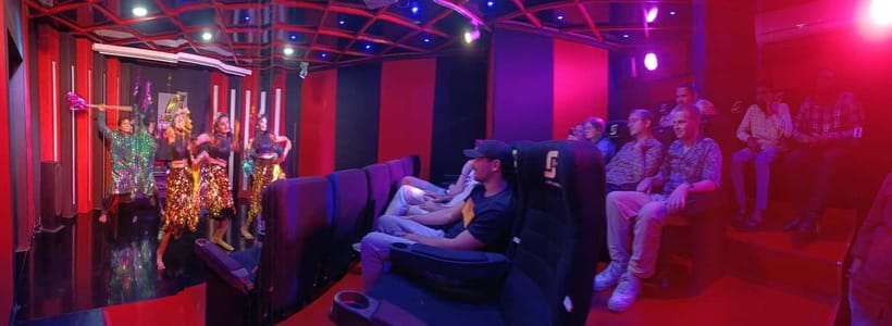 Bollywood Studio Guided Half-Day Tour - How the tour works for families and first-time visitors