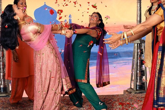 Bollywood Studio Tour in Mumbai - Practical details that affect your day