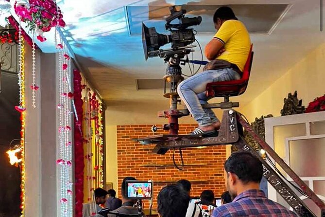 Bollywood Studio Tour with Guide and Transport - Practical details that affect your day