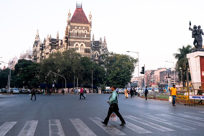 Bombay Fort Heritage Walking Tour - Fort and Kala Ghoda’s stone buildings
