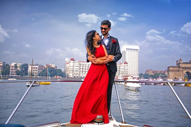 Candlelight Dining Experience for Two On a Yacht in Mumbai - The Arabian Sea setting