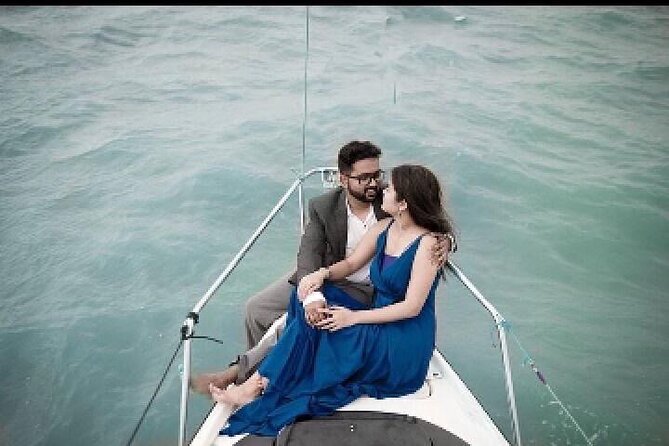 Candlelight Dining Experience for Two On a Yacht in Mumbai - What the $181.34 price really covers