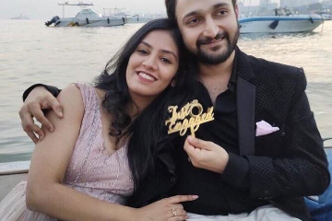 Candlelight Dining Experience for Two On a Yacht in Mumbai - The short ride out to the yacht