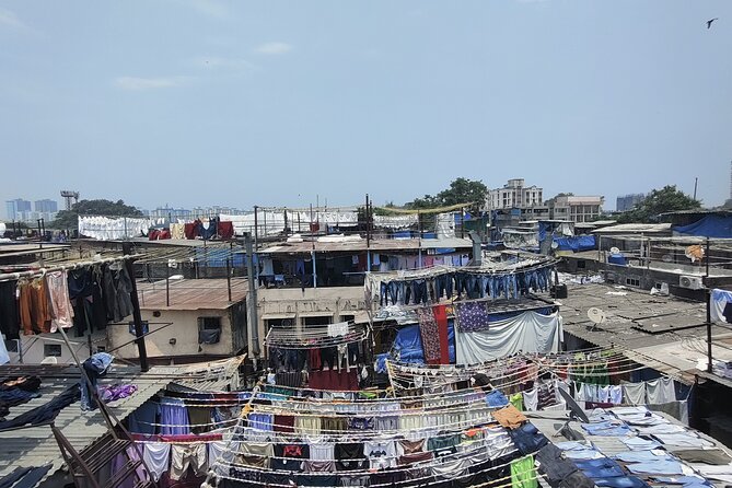 Dharavi Slum Walking Tour: Mumbai’s Inspiring Small Industries - The residential lanes and everyday life