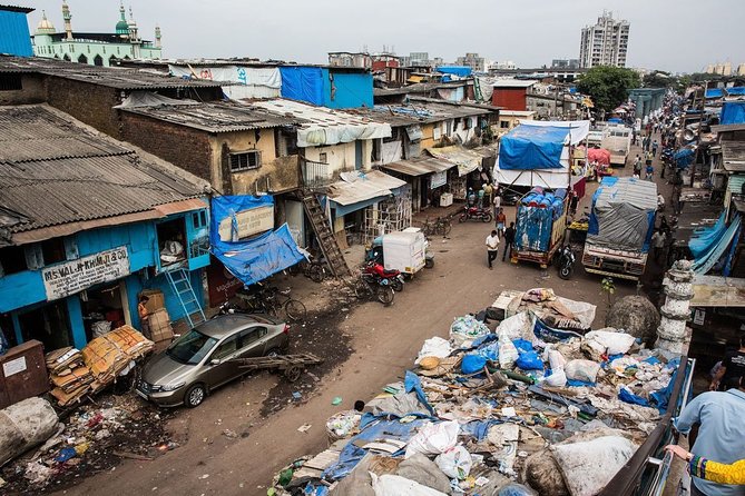 Dhobi Ghat (Open Air Laundry) with Dharavi Slum Guided Tour - The rooftop view and the community stop