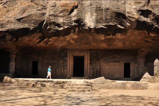 Elephanta Caves and Mumbai City Half-Day Tour including Guide - Why Elephanta works so well as a Mumbai half-day