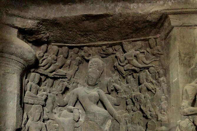 Elephanta Caves Mumbai Private Tour with Local Guide - Photo stops, paths, and the island market