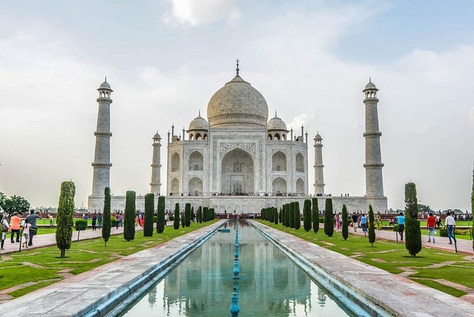 Full-Day Agra Tour with Taj Mahal From Mumbai By Air - Two hours at the Taj Mahal