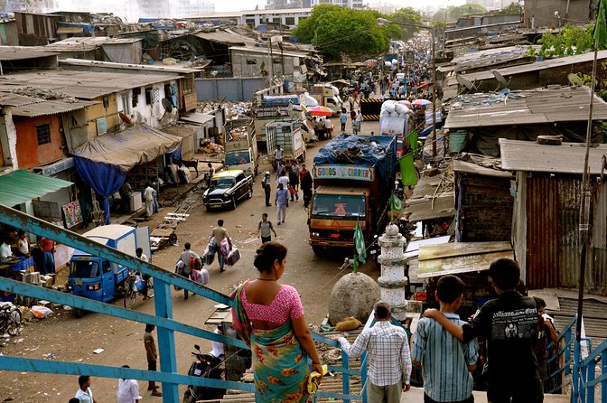 Full-Day Private Slum and Bollywood Tour with DANCE. - What the private format changes