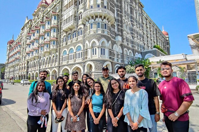Group Guided Walking Tour in Fort and Colaba - Kala Ghoda: architecture with an art-district setting
