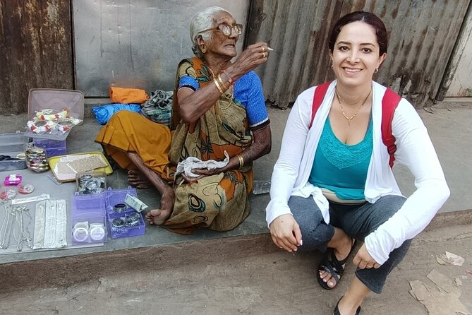 Group Tour of Dharavi Slum walk with local Guide - Homes, Schools, Hospitals, and a Neighborhood Market