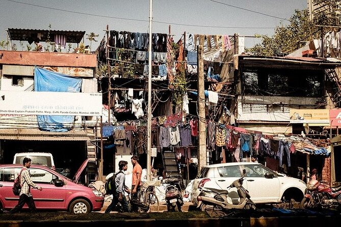 Highlights of Mumbai Sightseeing Tour: TRAVELLERS CHOICE AWARDED - Dhobi Ghat shows Mumbai at work