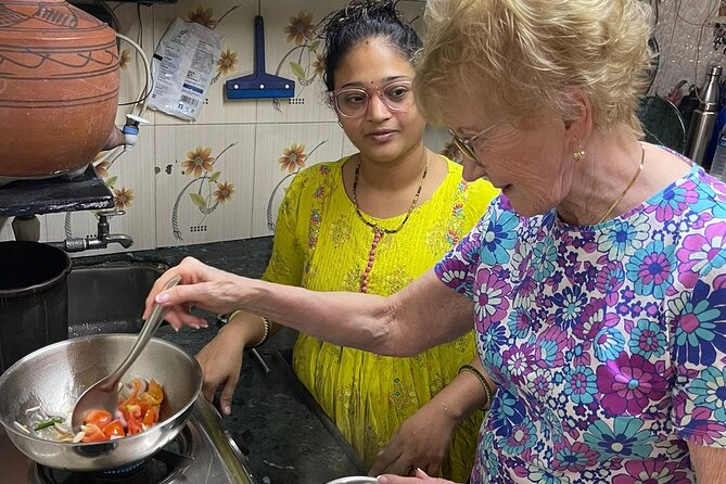 Indian Curry 5-Hour Cooking Classes In Mumbai - Three hours of cooking, then a shared lunch