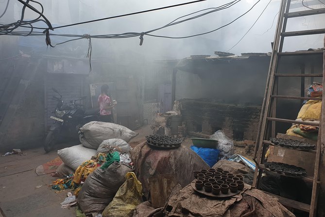 Life In Dharavi: A Guided Tour Of Dharavi Slum - A respectful way to visit a low-income neighborhood