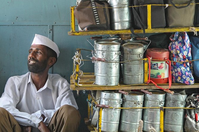Morning Life of Mumbai's Dabbawalas and Dhobis Tour - Seeing the work at Dhobi Ghat