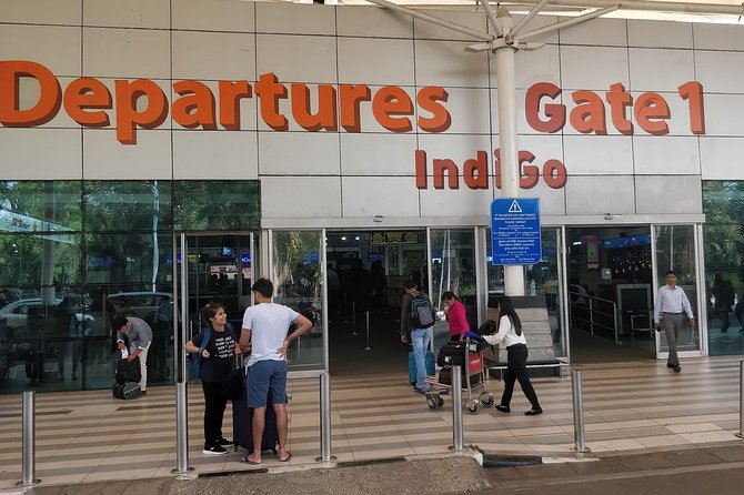 Mumbai Airport Transfer in Private Vehicle - The ride to your hotel or residence