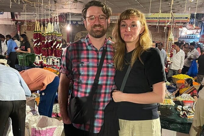 Mumbai Bazaar Walking Tour - Starting among the stalls at Crawford Market