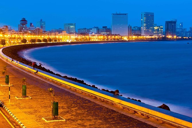 Mumbai City of Dreams Tour in Private Vehicle - Marine Drive and Mumbai’s public waterfront