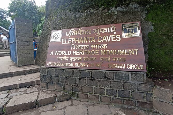 Mumbai City Sightseeing with Elephanta Caves Full Day Tour - Returning to Mumbai’s colonial center