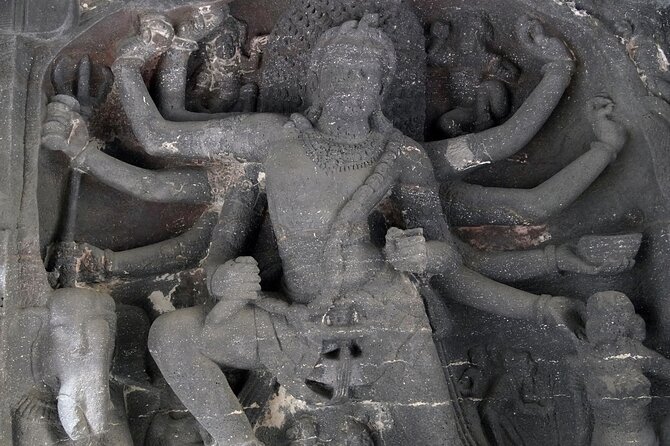 Mumbai City Sightseeing with Elephanta Caves Full Day Tour - Dhobi Ghat and the Oval Maidan