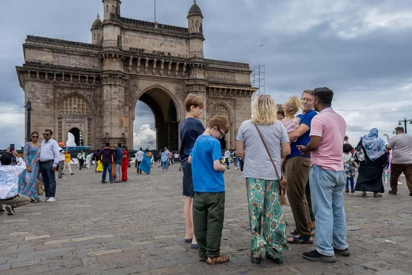 Mumbai: City & Slum Full-Day Exploration - Why Dharavi is the heart of this Mumbai tour