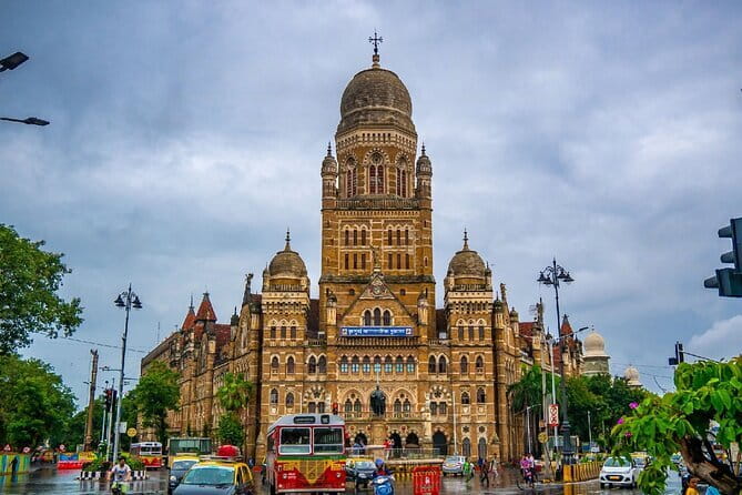 Mumbai City Tour with Licensed Guide and Lunch - Oval Maidan and Mumbai’s grand civic buildings