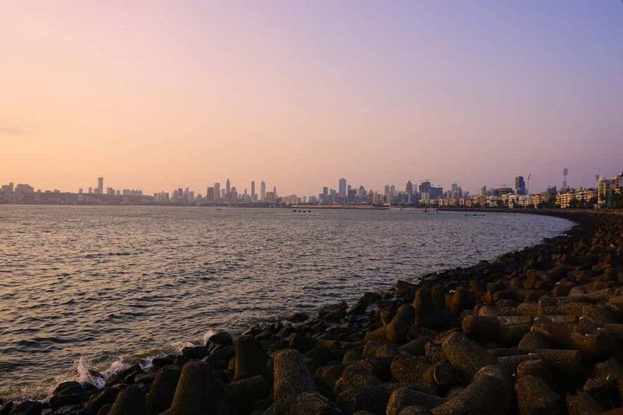 Mumbai City Tour with Option to Add Elephanta Caves - Seeing Mumbai through its old Bombay core