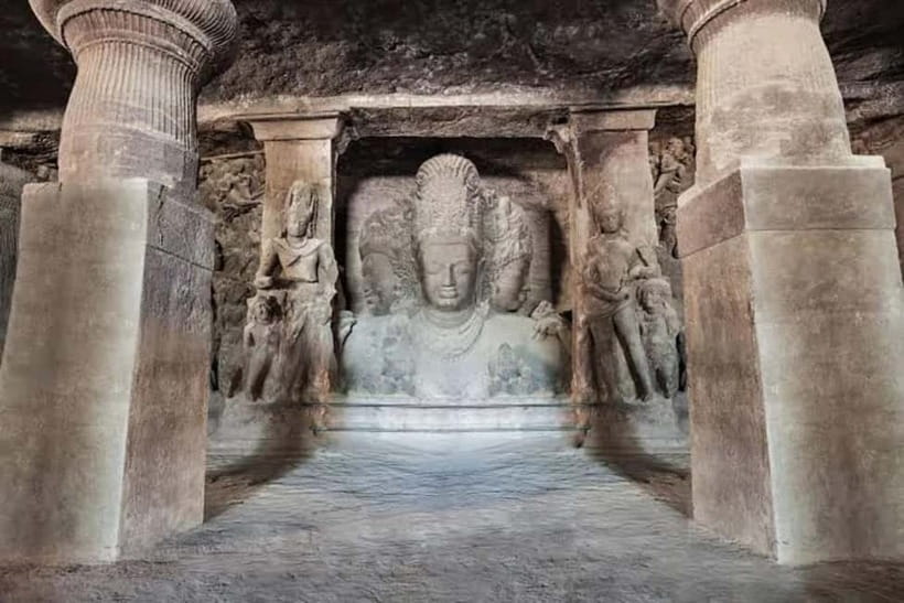 Mumbai: Create Your Own Itinerary - Private Tour & Transfer - Mumbai architecture and city highlights