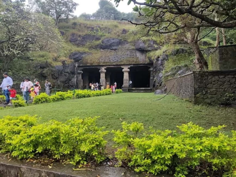 Mumbai: Create Your Own Itinerary - Private Tour & Transfer - Lunch, water, and the practical comforts