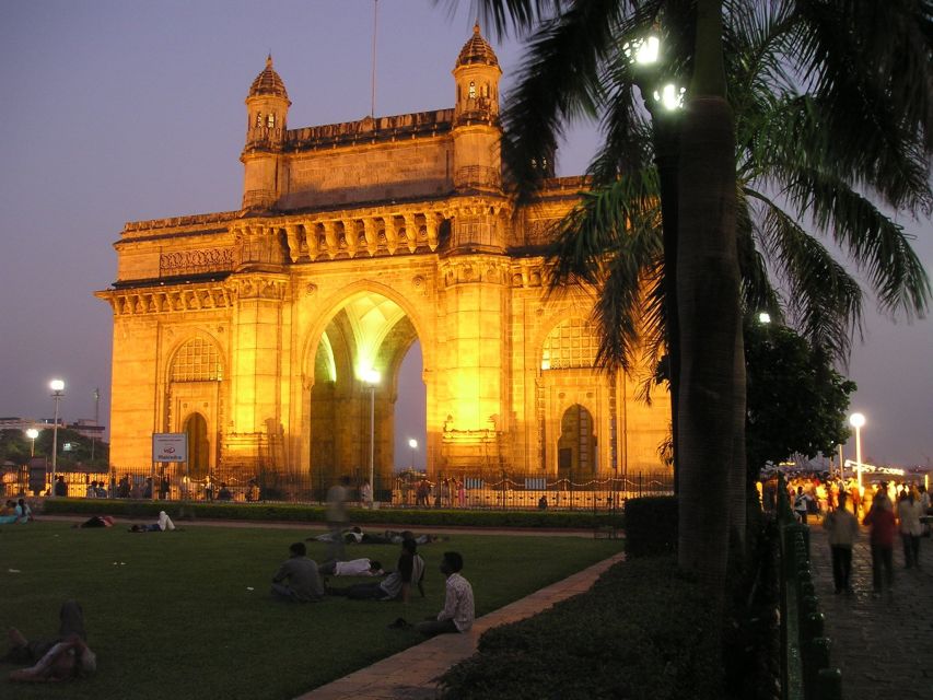 Mumbai: Customizable City Sightseeing Tour with Hotel Pickup - Chor Bazaar and Crawford Market