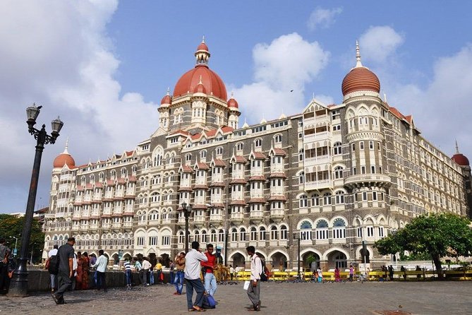 Mumbai Day Tour By Car - Haji Ali Dargah and the Sea Road