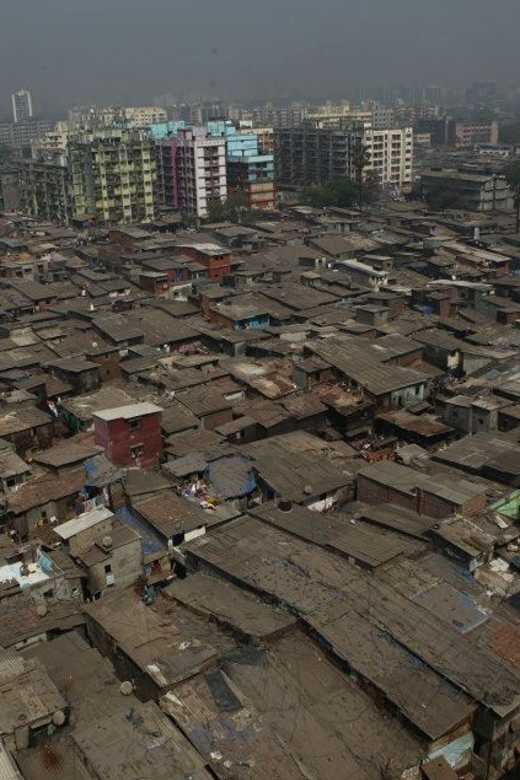 Mumbai: Dharavi Slum 2-Hour Walking Tour - The first lanes: learning how Dharavi works