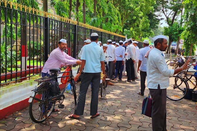 Mumbai Dharavi Slum, Dhobi Ghat & Dabbawala Lunchbox Tour - Key points to know before booking
