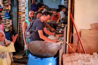 Mumbai Dharavi Slum, Dhobi Ghat & Dabbawala Lunchbox Tour