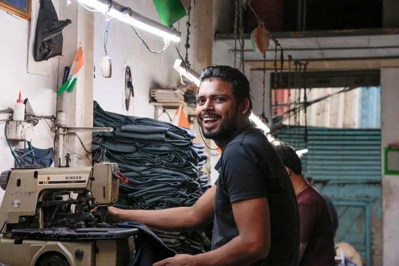 Mumbai: Dharavi Slum Guided Walking Tour by 1st Female Guide - Starting with Dhobi Ghat before Dharavi