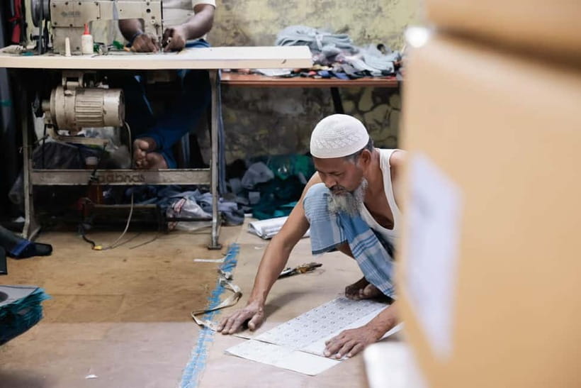 Mumbai: Dharavi Slum Guided Walking Tour by 1st Female Guide - A simple lunch in a local home