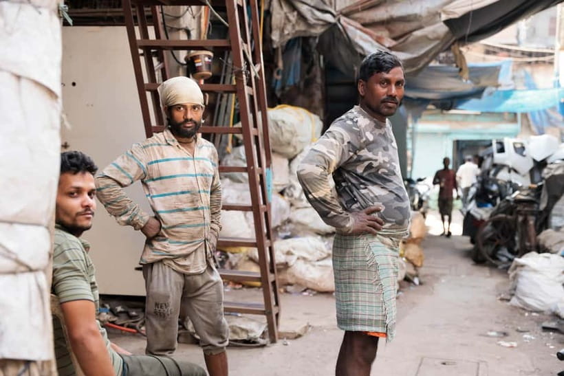 Mumbai: Dharavi Slum Guided Walking Tour by 1st Female Guide - Practical comfort and respectful behavior
