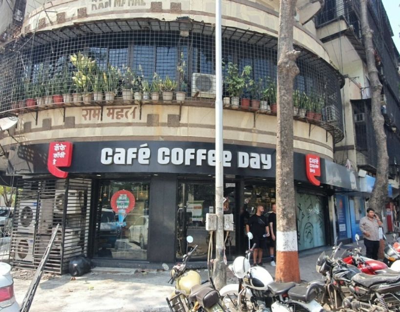 Mumbai: Dharavi Slum Slumdog Millionaire Tour with a Local - What the small-group format changes