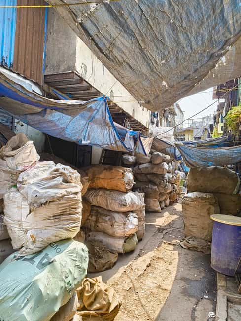 "Mumbai Dharavi Slum Tour" - Who will get the most from this walk