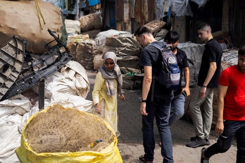 Mumbai Dharavi Slum Tour With Local English Guide - Who should book this experience?