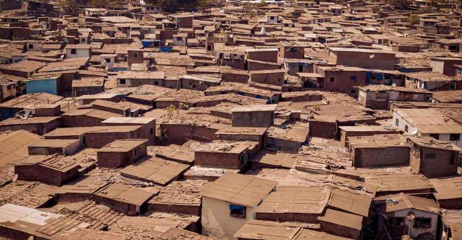 Mumbai: Dharavi Tour Including Car Transfer - Dhobi Ghat shows Mumbai at work