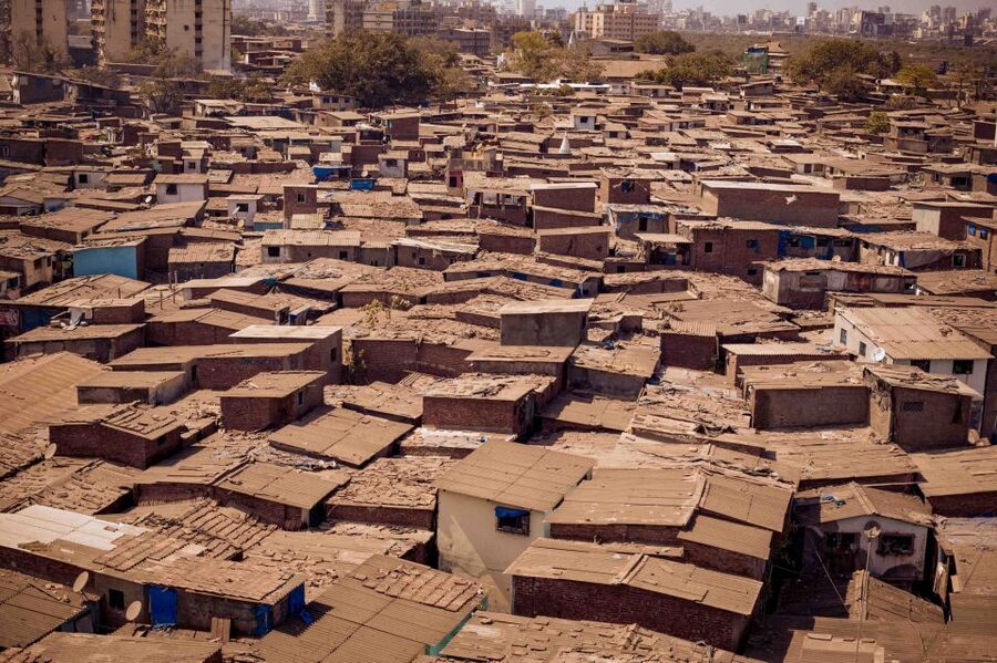 Mumbai: Dharavi Tour Including Car Transfer - The drive from Colaba sets up the story