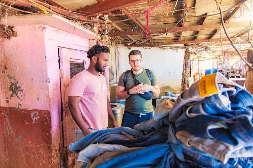 Mumbai: Dhobi Ghat & Dharavi Slum tour - Kumbharwada and the pottery tradition