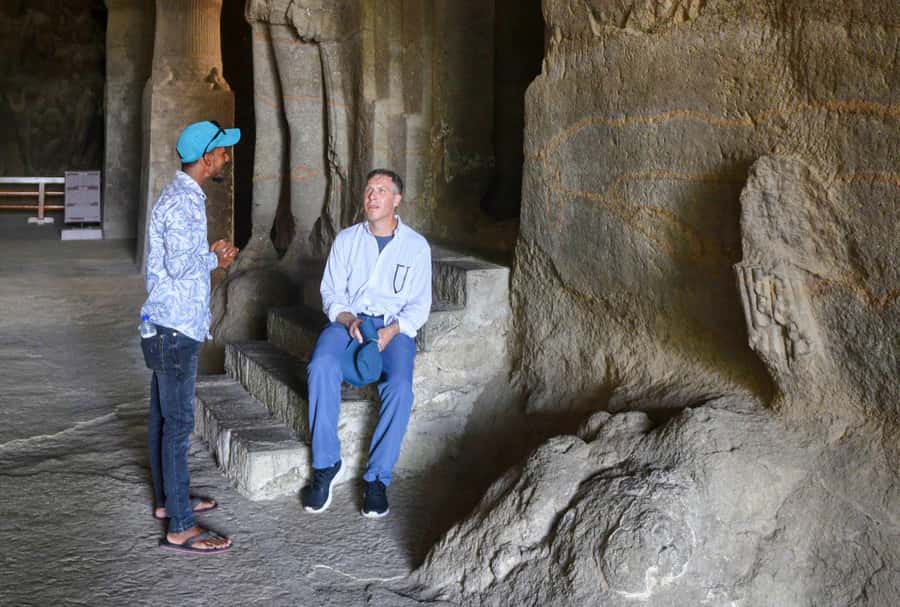 Mumbai: Elephanta Caves: Island Tour With Options - Who should choose this Elephanta tour?